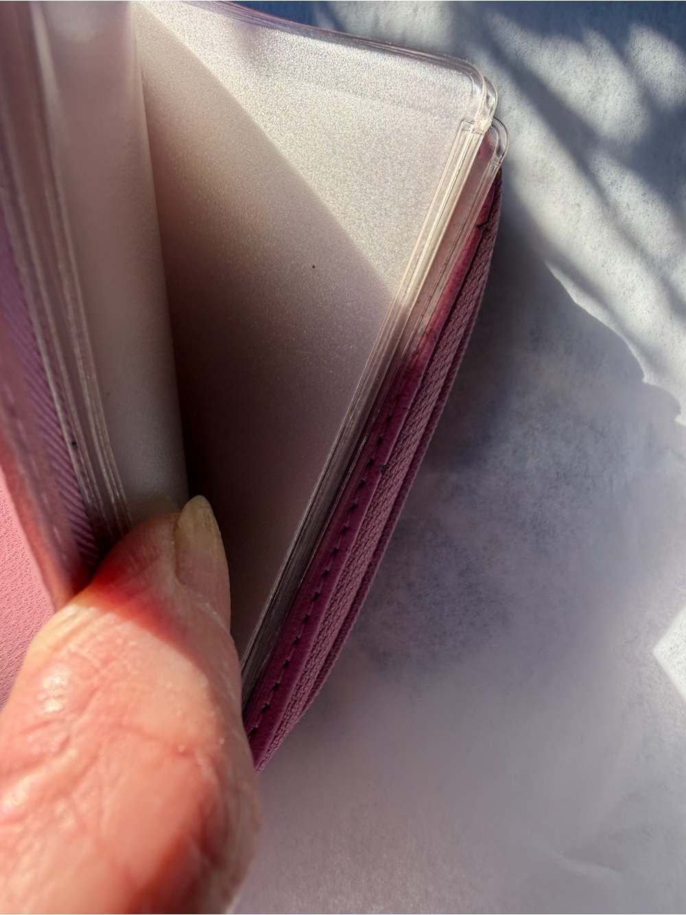 MUNDI Pink Genuine Leather Zip Card Holder with ID Window NWT - Picture 5 of 8